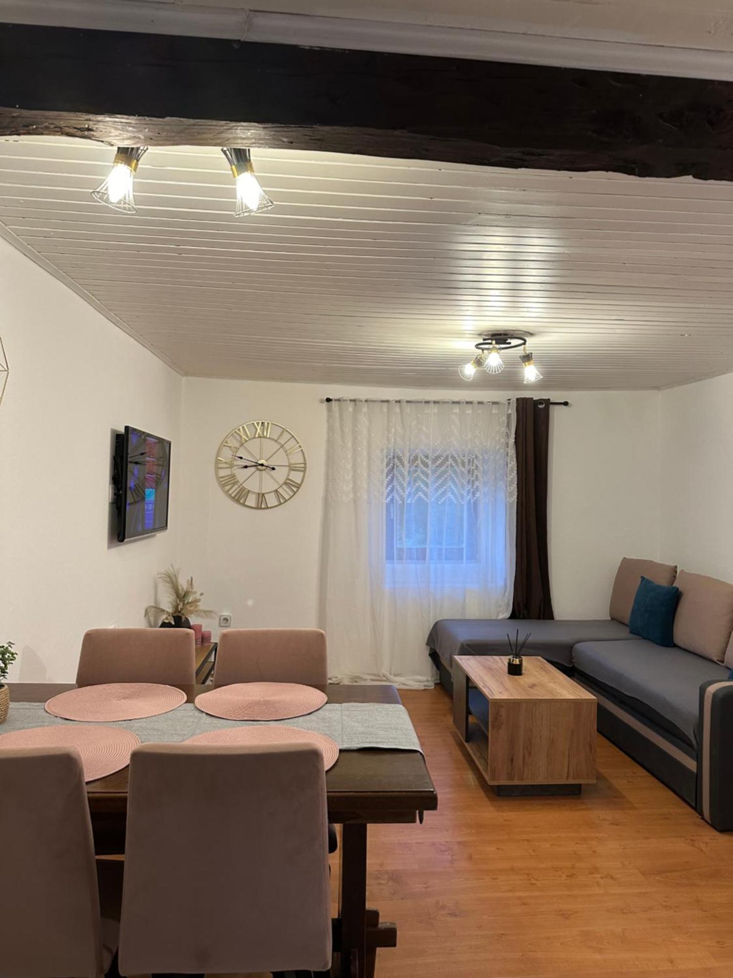 Apartment Mare โปเรช ภายนอก รูปภาพ