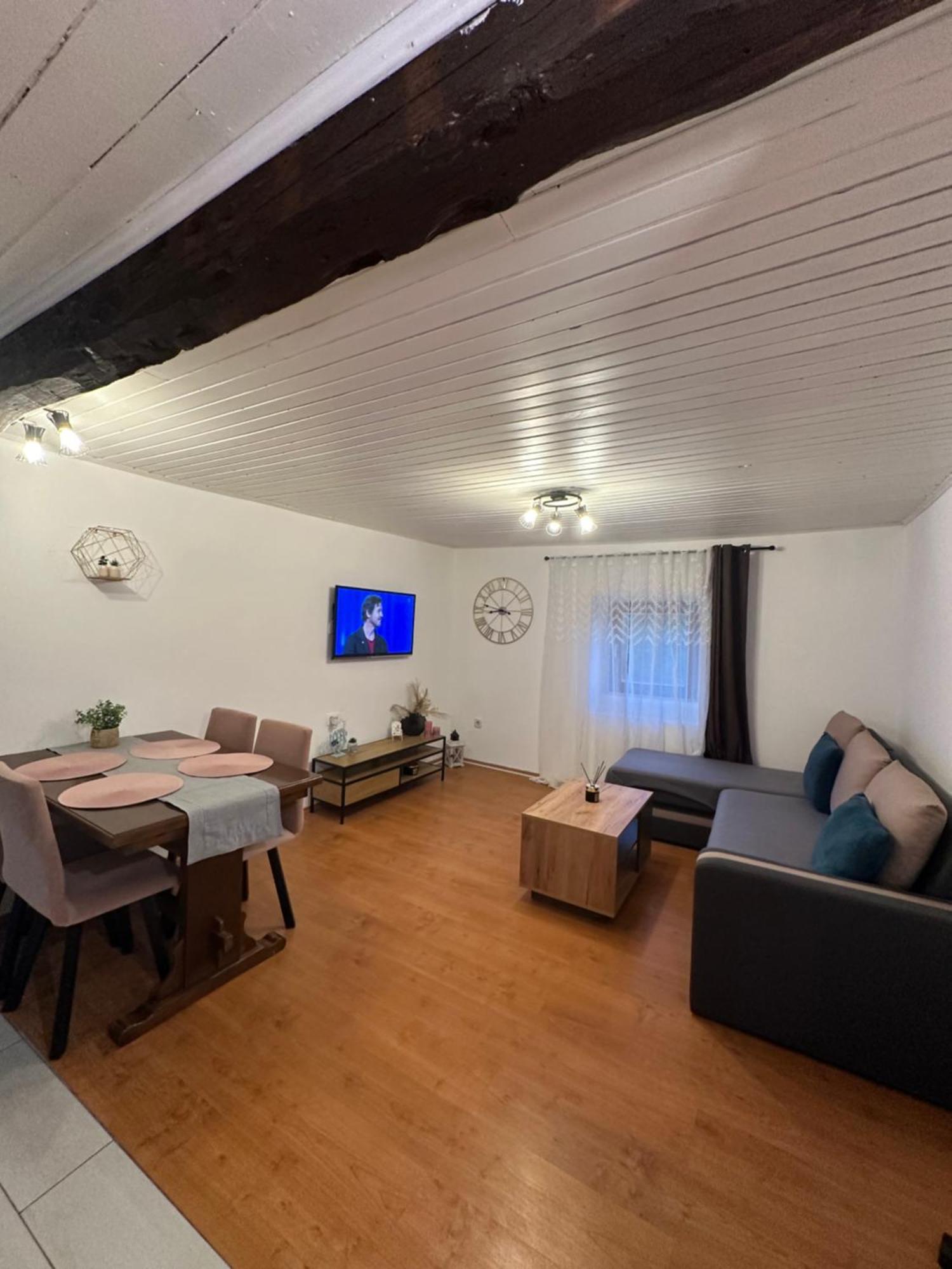 Apartment Mare โปเรช ภายนอก รูปภาพ
